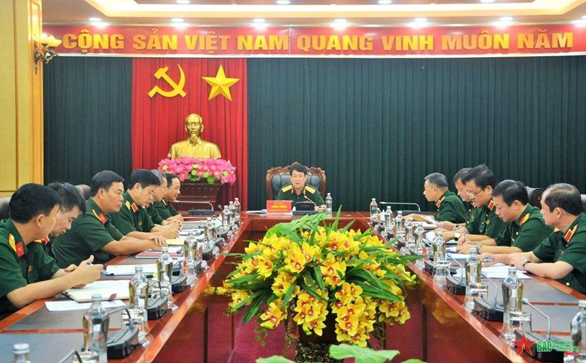 Đại tướng Lương Cường chủ trì họp Ban Chủ nhiệm Tổng cục Chính trị